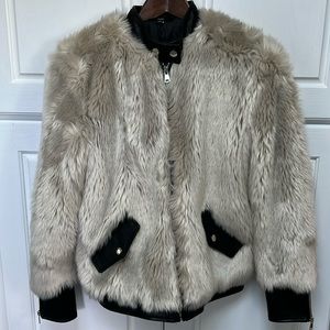 Women fur/ leather (faux) biker style jacket size small